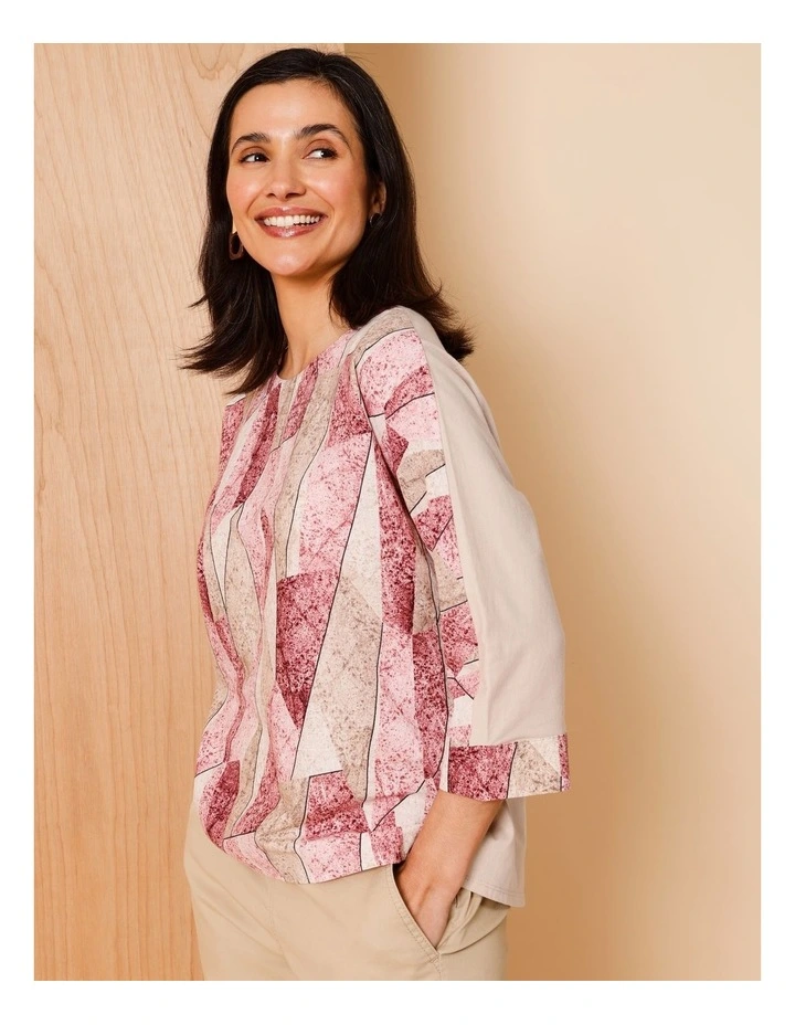 Woven Front With Knit Back 3/4 Sleeve Tee In Pink/Neutral Shard Print image 3
