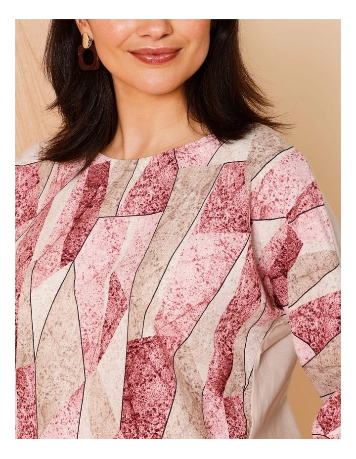 Woven Front With Knit Back 3/4 Sleeve Tee In Pink/Neutral Shard Print image 4