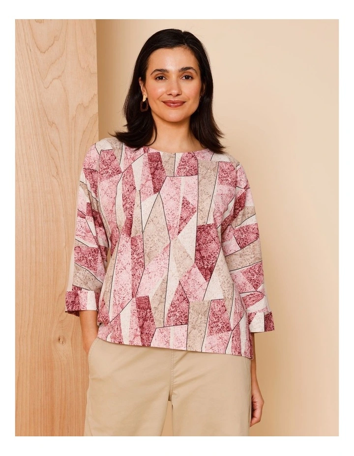 Woven Front With Knit Back 3/4 Sleeve Tee In Pink/Neutral Shard Print image 5