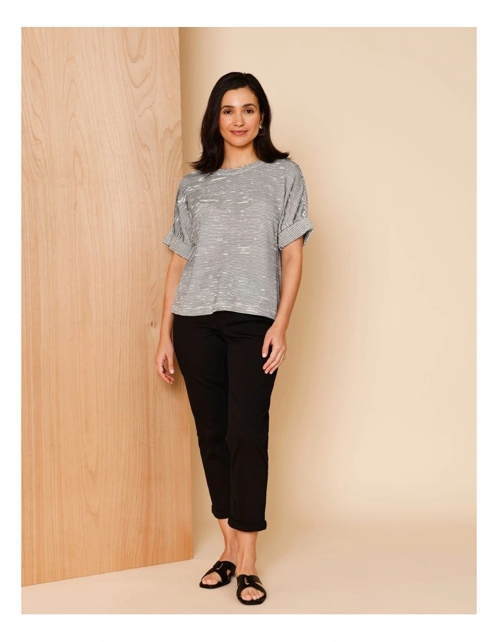 Elastic Cuff Extended Sleeve Tee In White/Black Jacquard image 6