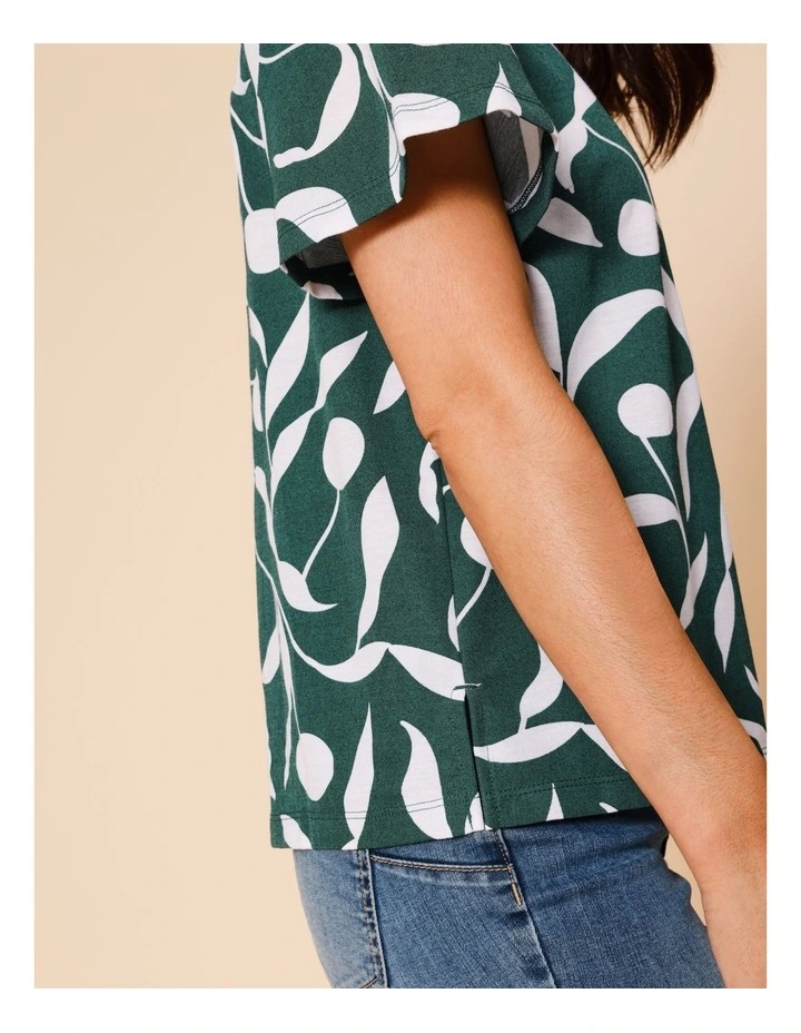 Short Bell Sleeve Tee In Green With White Leaf Print image 4