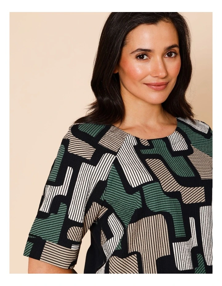Raglan Short Sleeve Woven Front Tee With Knit Back In Green/Black/Neutral Geo Print image 5