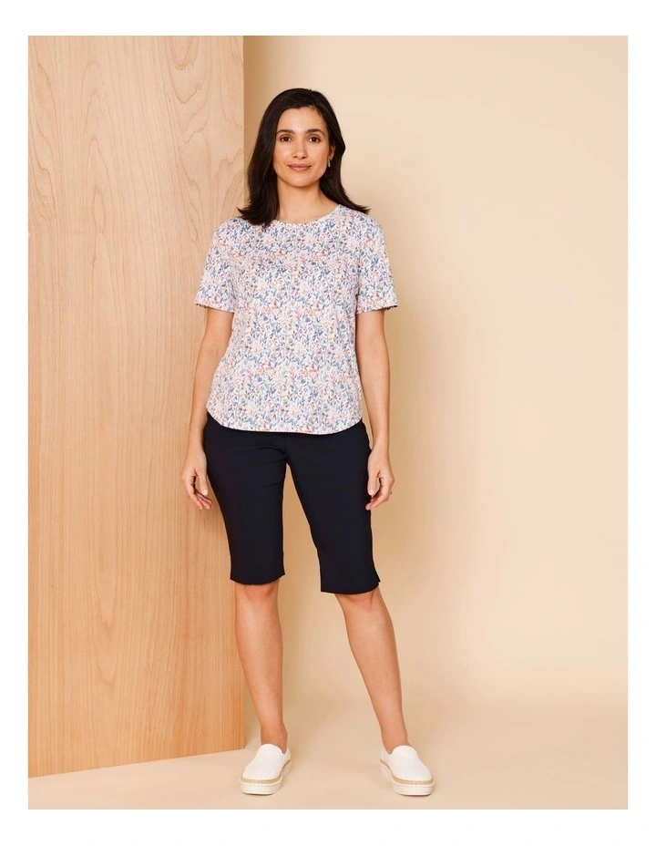 Wardrobe Staple Stretch Pedal Pusher In Navy image 3