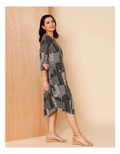 3/4 Sleeve Asymmetric Dress With Side Pockets In Black/Neutral Line Print