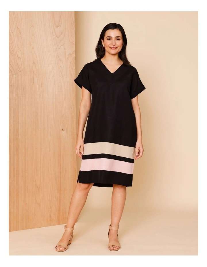 V Neck Extended Sleeve Dress With Spliced Contrast Hem And Pockets In Black/Neutral/Pink image 2
