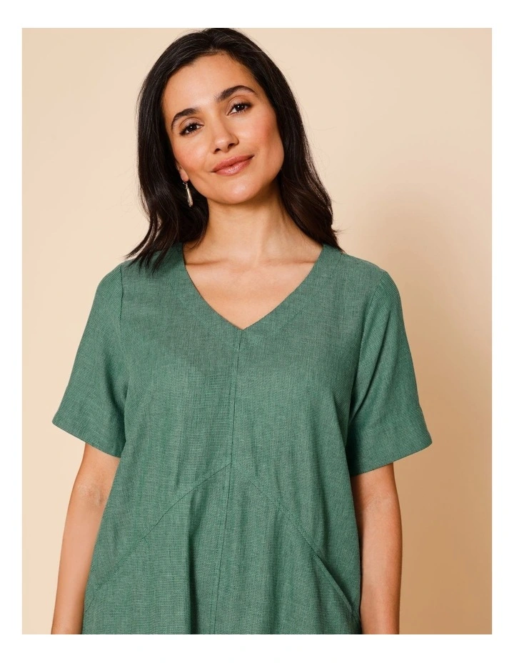 Short Sleeve Dress With Shaped Waist And Pockets In Green image 2