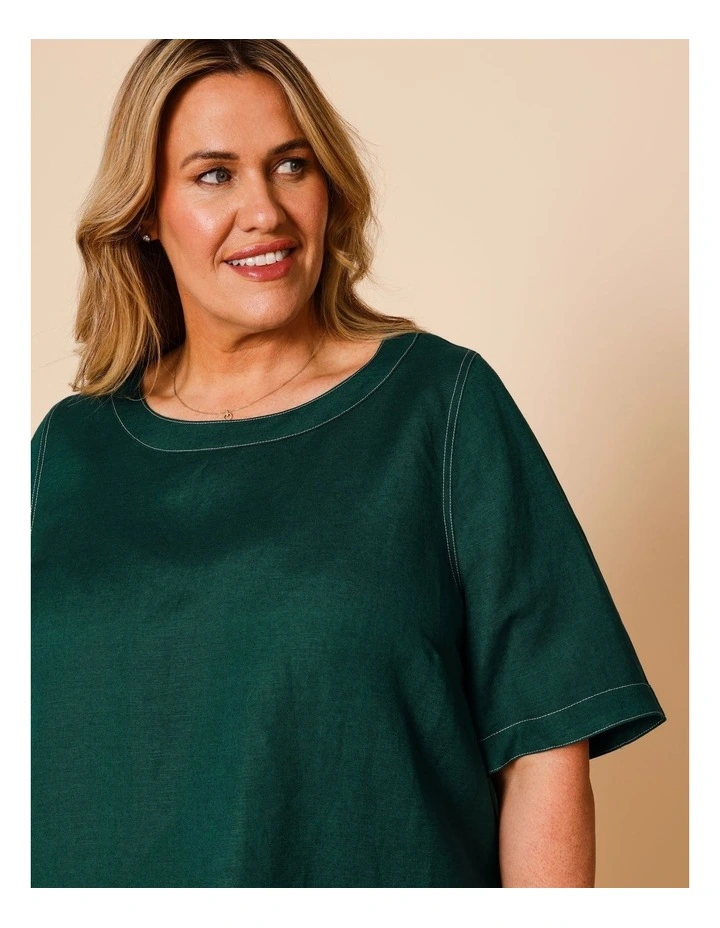 Short Sleeve Top With Curved Back Hem In Forest image 3