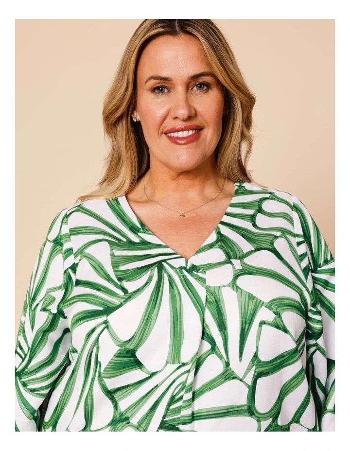 V-neck 3/4 Sleeve Full Sleeve Top In Green/White Tropical Leaf Print image 3