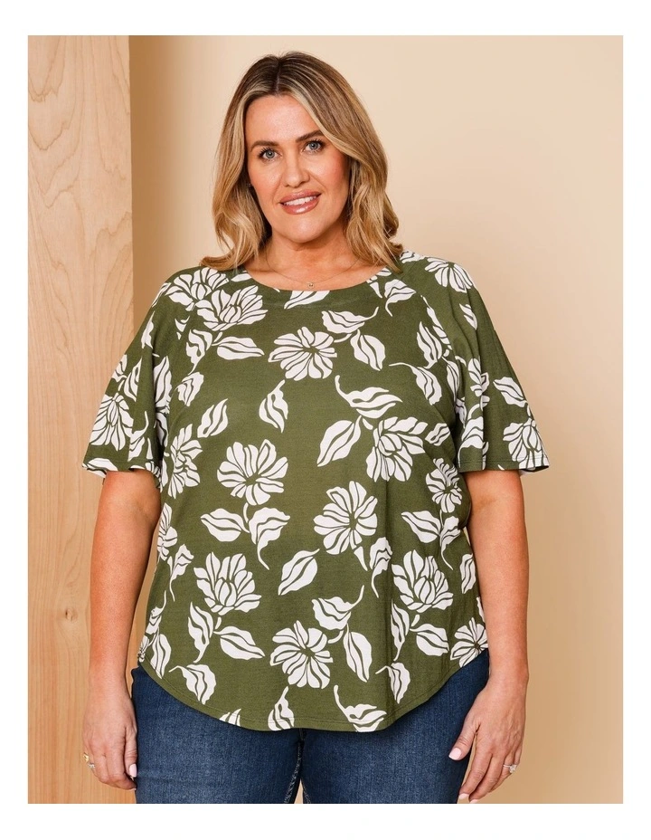 Short Raglan Sleeve Tee With Curved Hem In Avocado/White Floral image 3