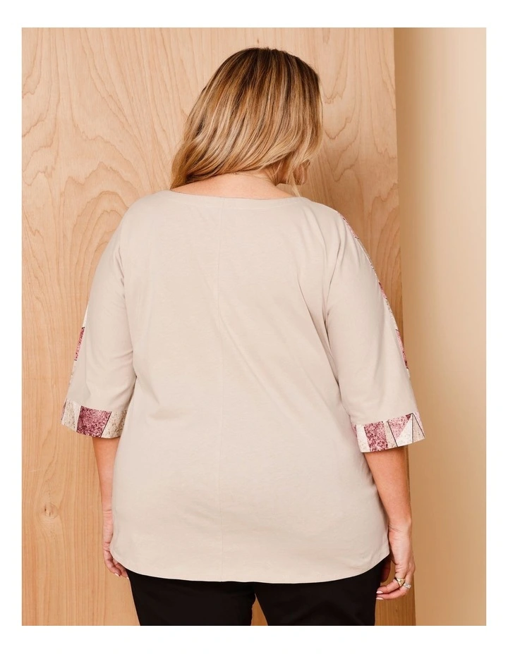 Woven Front With Knit Back 3/4 Sleeve Tee In Pink/Neutral Shard Print image 5