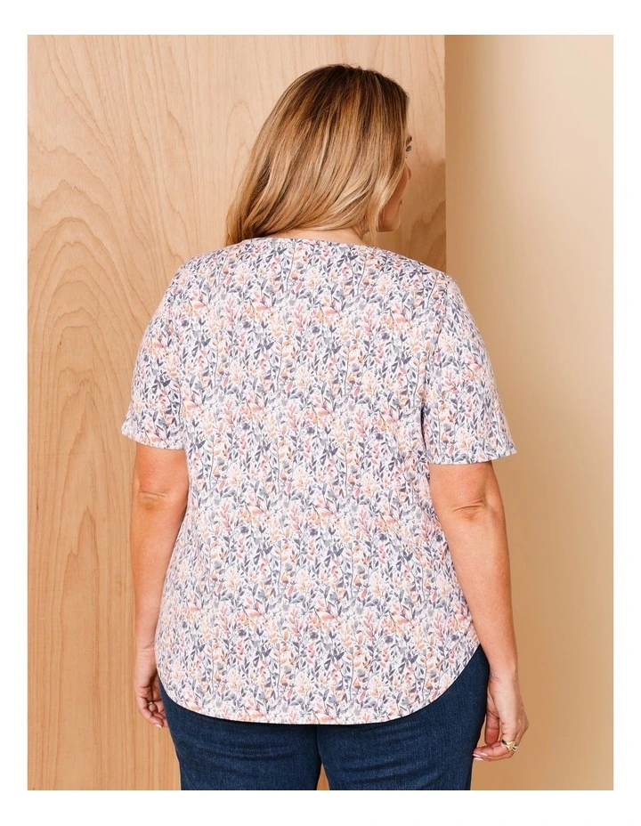 Wardrobe Staple Short Sleeve Tee In Watercolour Leaf Print White/Multi image 5