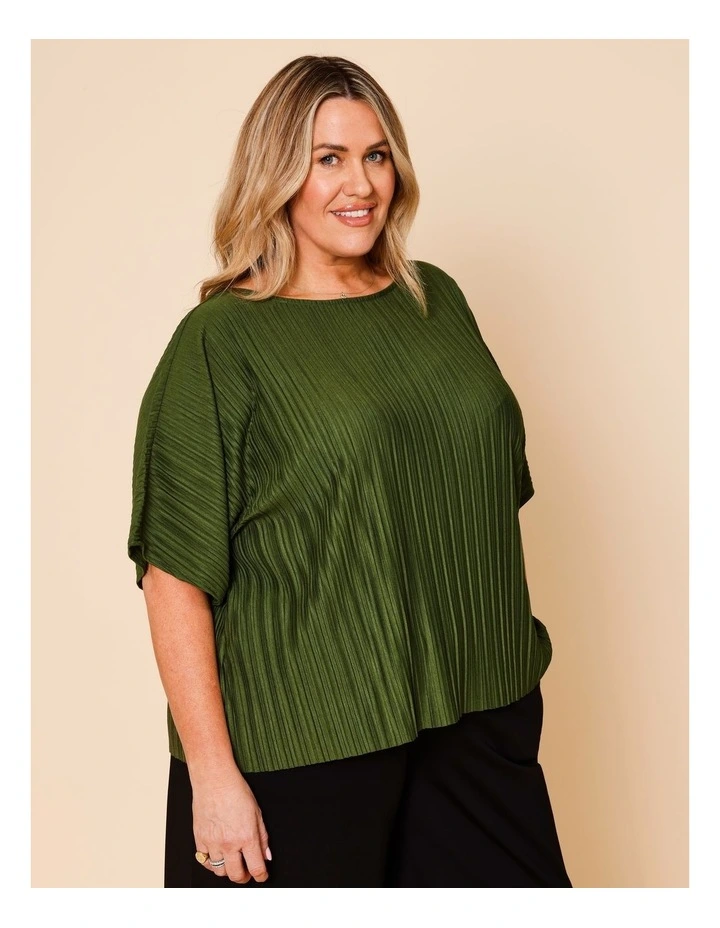 Plisse Elbow Length Sleeves Tee In Green image 3