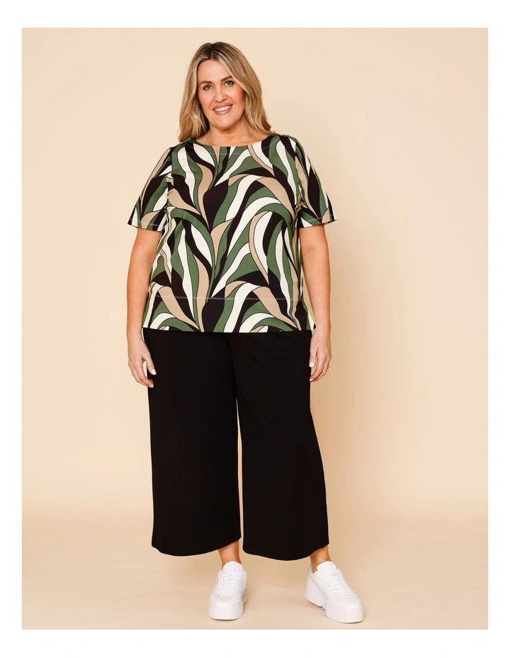Short Sleeve Boat Neck Tee In Greens Print image 2