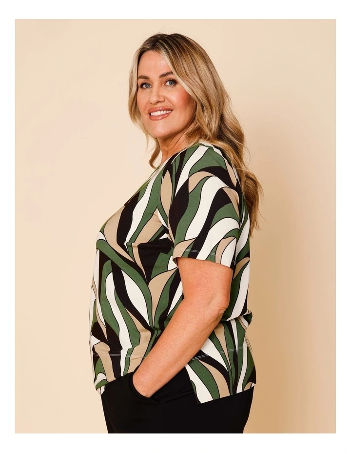 Short Sleeve Boat Neck Tee In Greens Print image 6