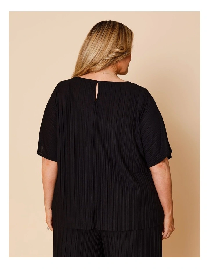 Plisse Elbow Length Sleeves Tee In Black image 5