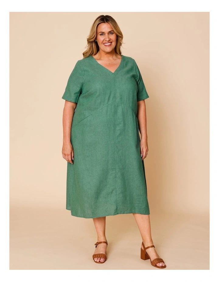 Short Sleeve Dress With Shaped Waist And Pockets In Green image 3