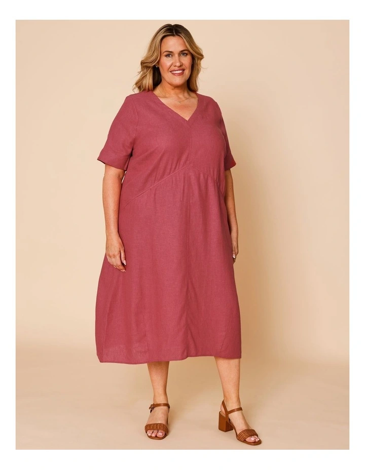 Short Sleeve Dress With Shaped Waist And Pockets In Burgandy image 4