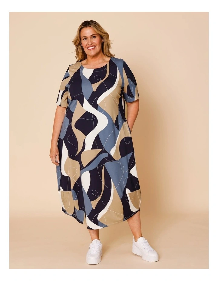 Short Sleeve Knit Dress With Darted Hem And Pockets In Blues Print image 2