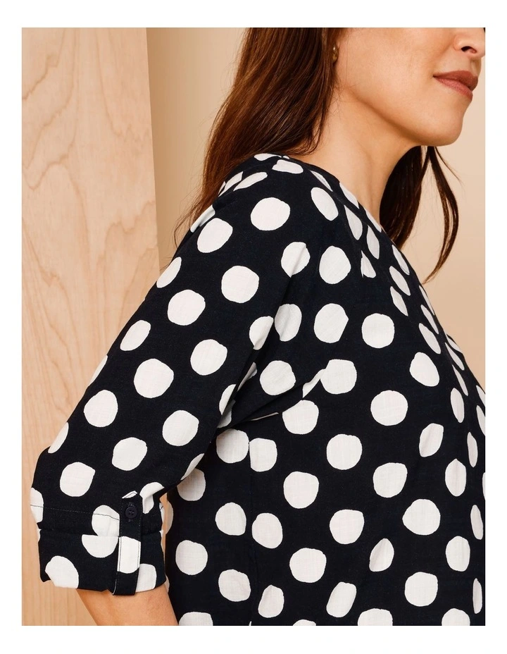 3/4 Roll Sleeve Top With Shaped Hem In Navy/White Spot image 4