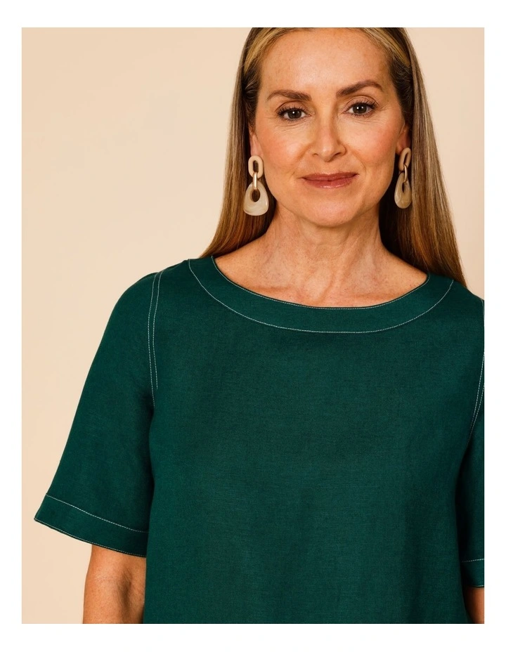 Short Sleeve Top With Curved Back Hem In Forest image 5