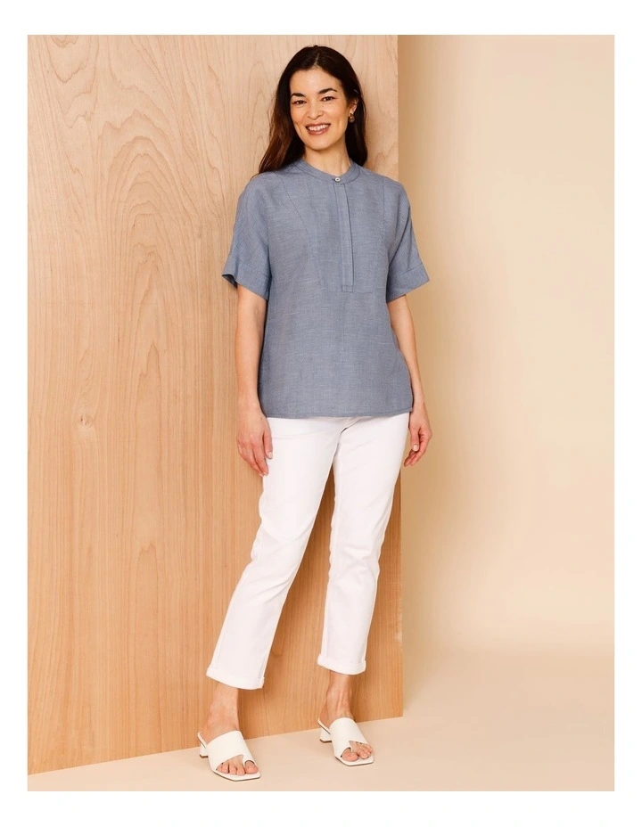 Short Sleeve Shirt With Yoke And Stand Collar In Blue/White Texture image 2