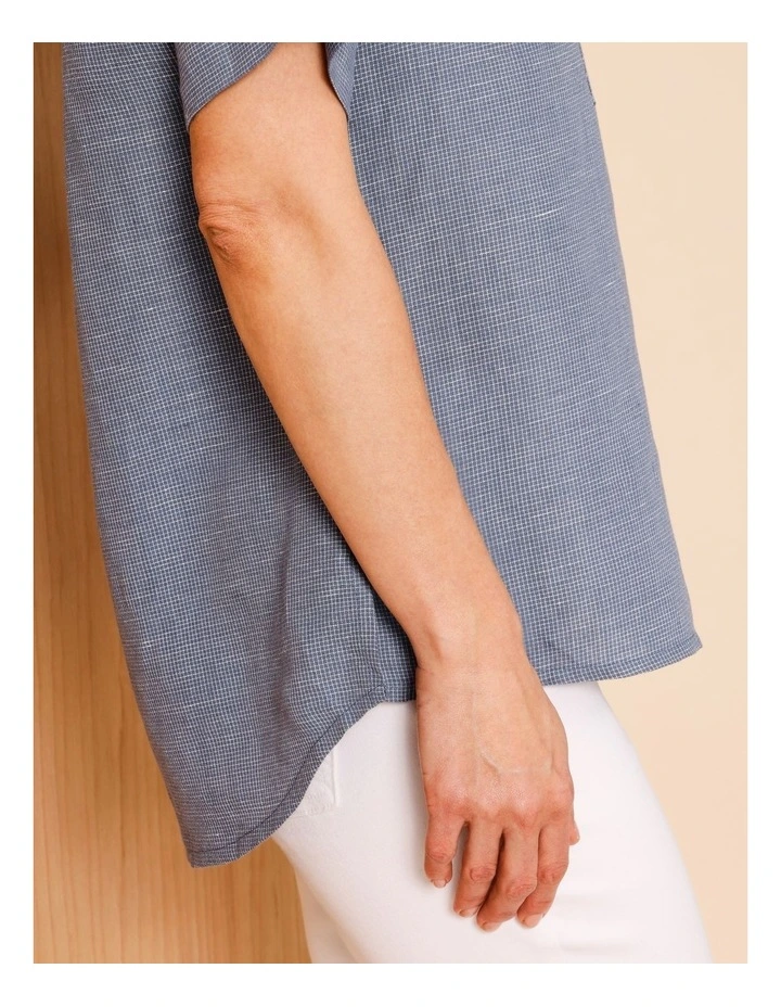Short Sleeve Shirt With Yoke And Stand Collar In Blue/White Texture image 5