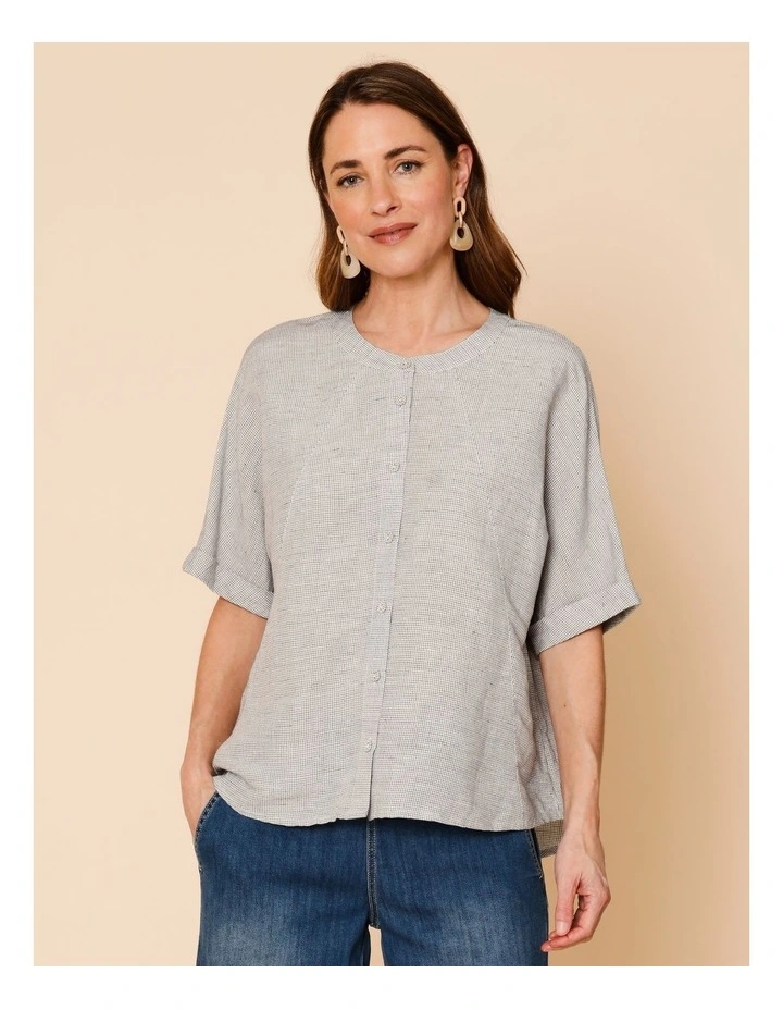 Spliced Short Sleeve Shirt In White/Navy Texture image 5