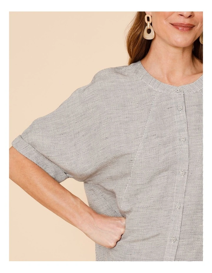 Spliced Short Sleeve Shirt In White/Navy Texture image 7