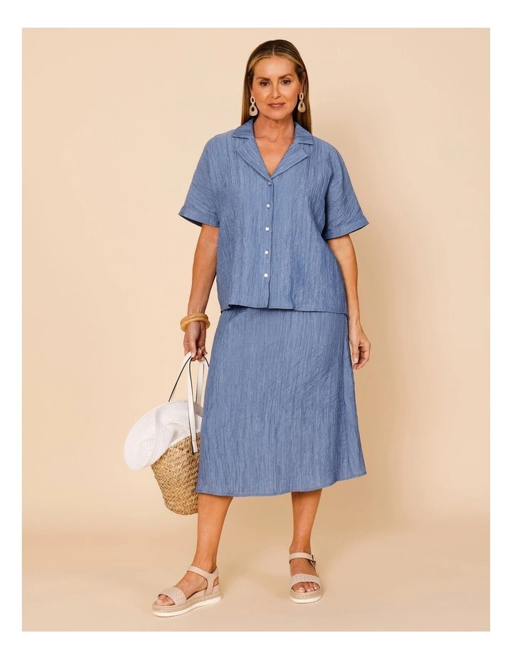 Short Sleeve Collared Crinkle Shirt In Blue image 3