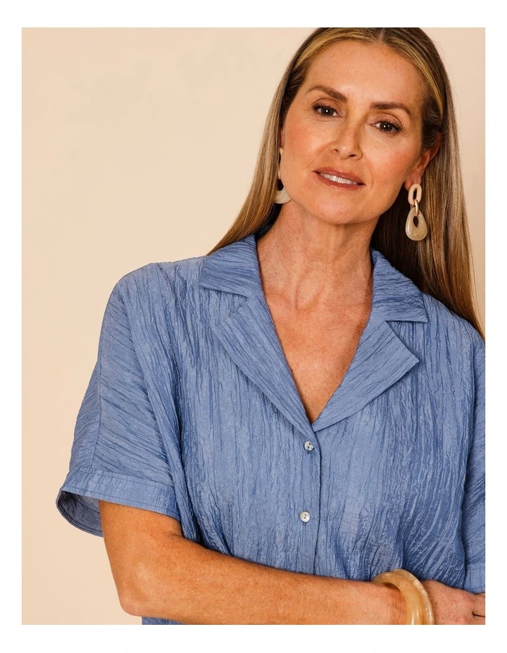 Short Sleeve Collared Crinkle Shirt In Blue image 7