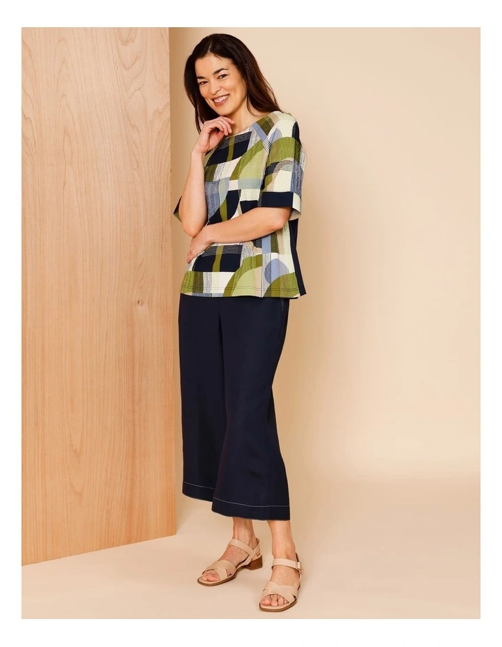 Raglan Short Sleeve Woven Front Tee With Knit Back In Navy/Avocado/White Geo Print image 2