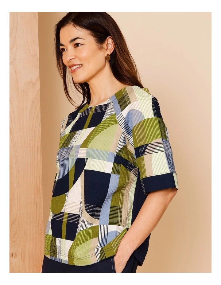 Raglan Short Sleeve Woven Front Tee With Knit Back In Navy/Avocado/White Geo Print image 5