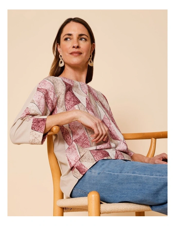 Woven Front With Knit Back 3/4 Sleeve Tee In Pink/Neutral Shard Print image 7