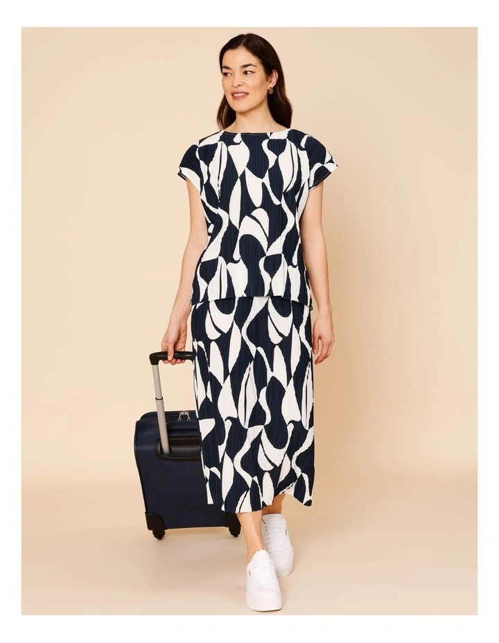 Plisse Cap Sleeve Tee in Navy/Ivory Print image 2
