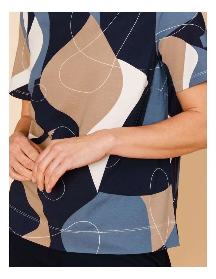 Short Sleeve Boat Neck Tee in Blues Print image 3