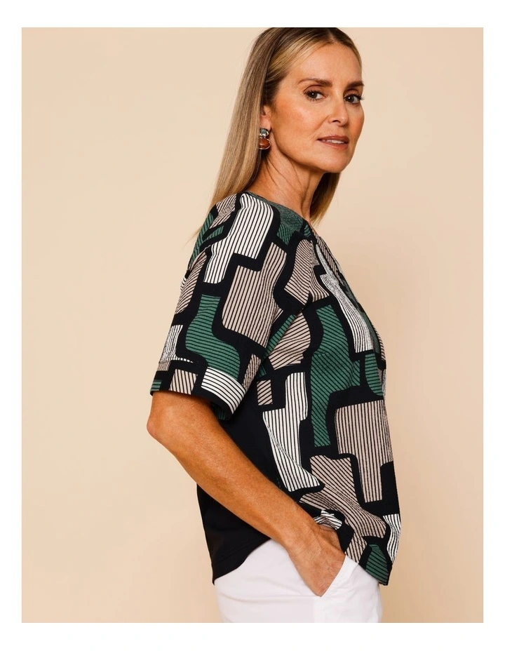 Raglan Short Sleeve Woven Front Tee With Knit Back In Green/Black/Neutral Geo Print image 5