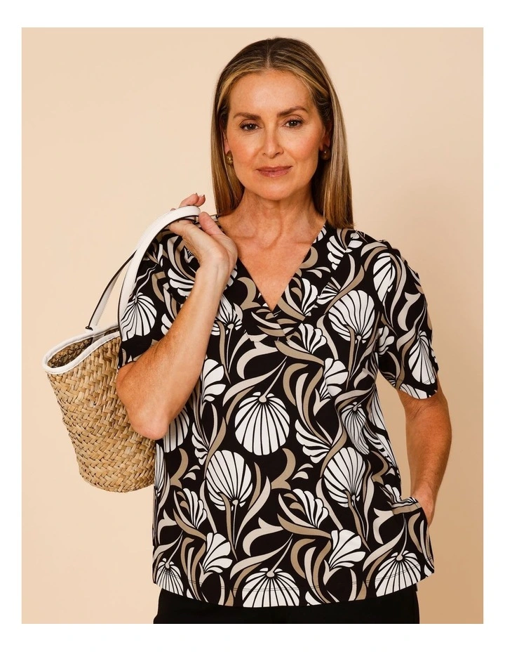 Short Sleeve V-neck Tee In Black/Neutrals image 1