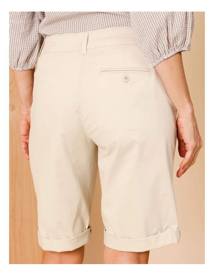 Stretch Chino Short With Rolled Cuff in Light Stone image 5
