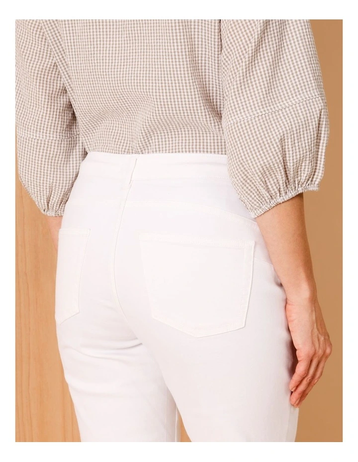 Wardrobe Staple Crop Denim Jean In White image 5