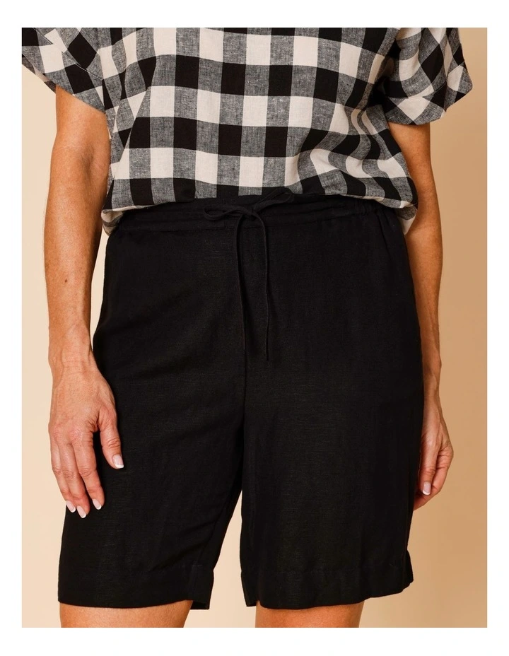 Elastic Back Linen Blend Short In Black image 3