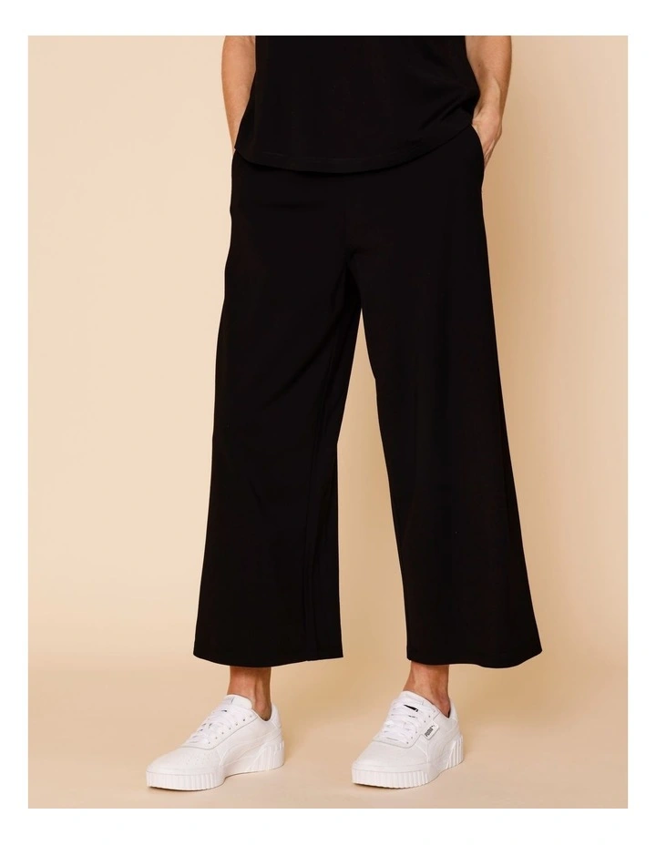 Wide Leg Crop Knit Pant With Pockets In Black image 2