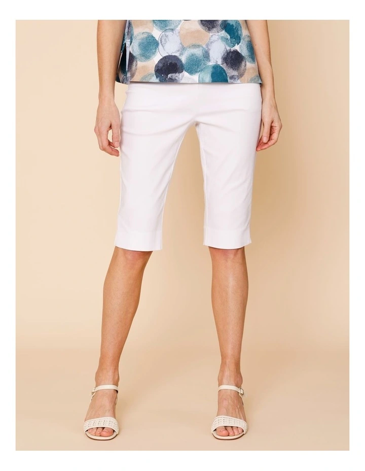 Wardrobe Staple Stretch Pedal Pusher In White image 2