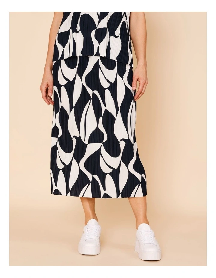 Plisse Skirt With Elastic Waist In Navy/Ivory Print image 3