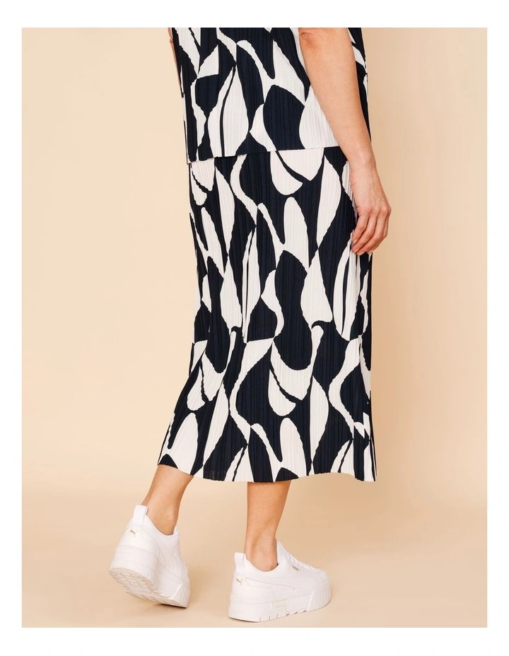 Plisse Skirt With Elastic Waist In Navy/Ivory Print image 5