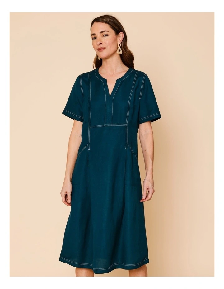 Short Sleeve Dress With Yoke And Pockets In Peacock/White Contrast Top Stitching image 1