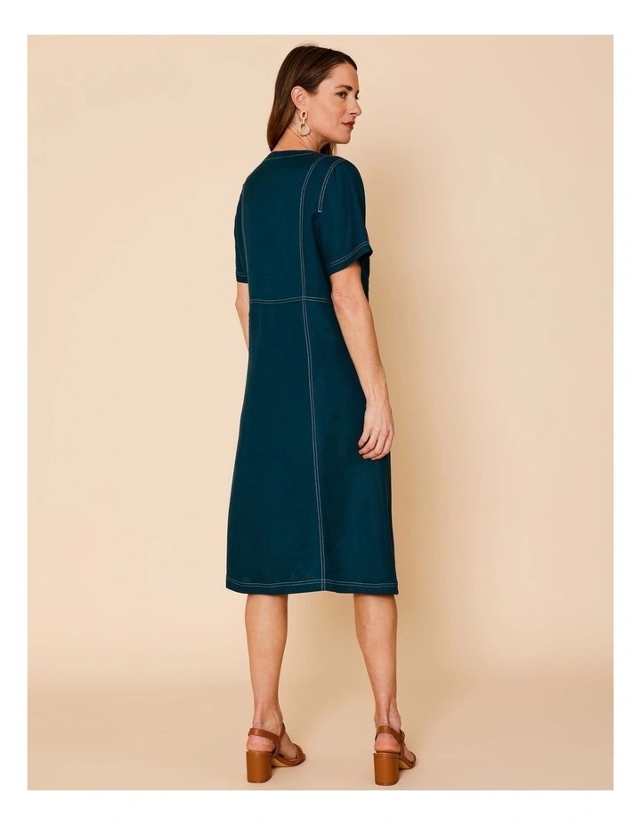 Short Sleeve Dress With Yoke And Pockets In Peacock/White Contrast Top Stitching image 5