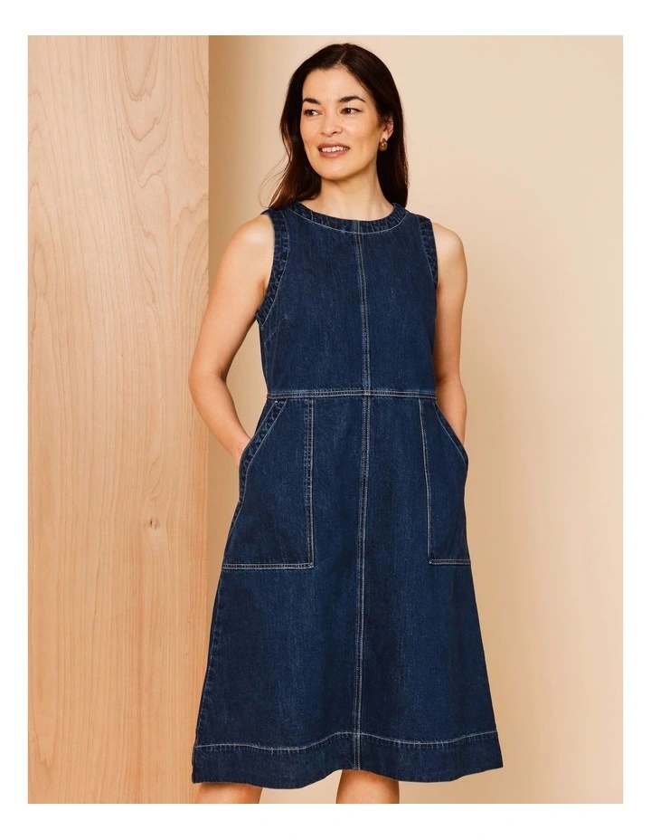 Sleeveless Denim Pinafore With Waist And Patch Pockets In Indigo image 3