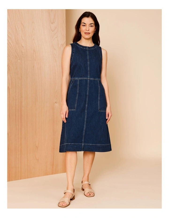 Sleeveless Denim Pinafore With Waist And Patch Pockets In Indigo image 4