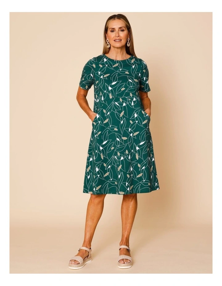 Short Sleeve Spliced Knit Dress With Pockets In Green With Neutral/White Leaf Print image 3