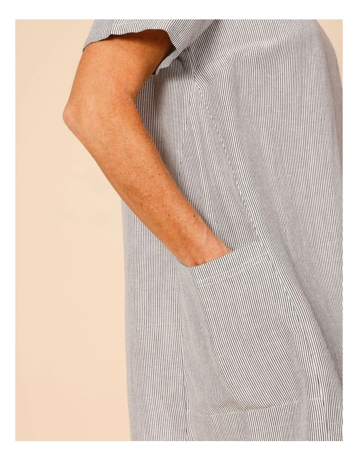 Short Sleeve Tulip Dress With Side Pockets In Blue/White Stripe image 4